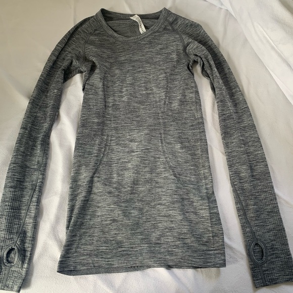 Lululemon Grey Swiftly Tech Long Sleeve - Picture 1 of 3